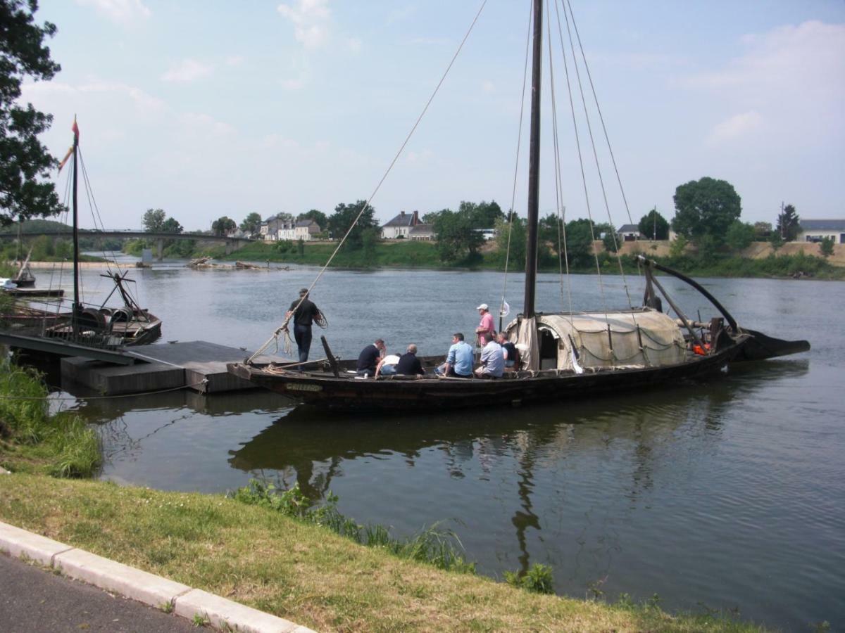 " Le Cher Passant " Savonnieres Exterior photo